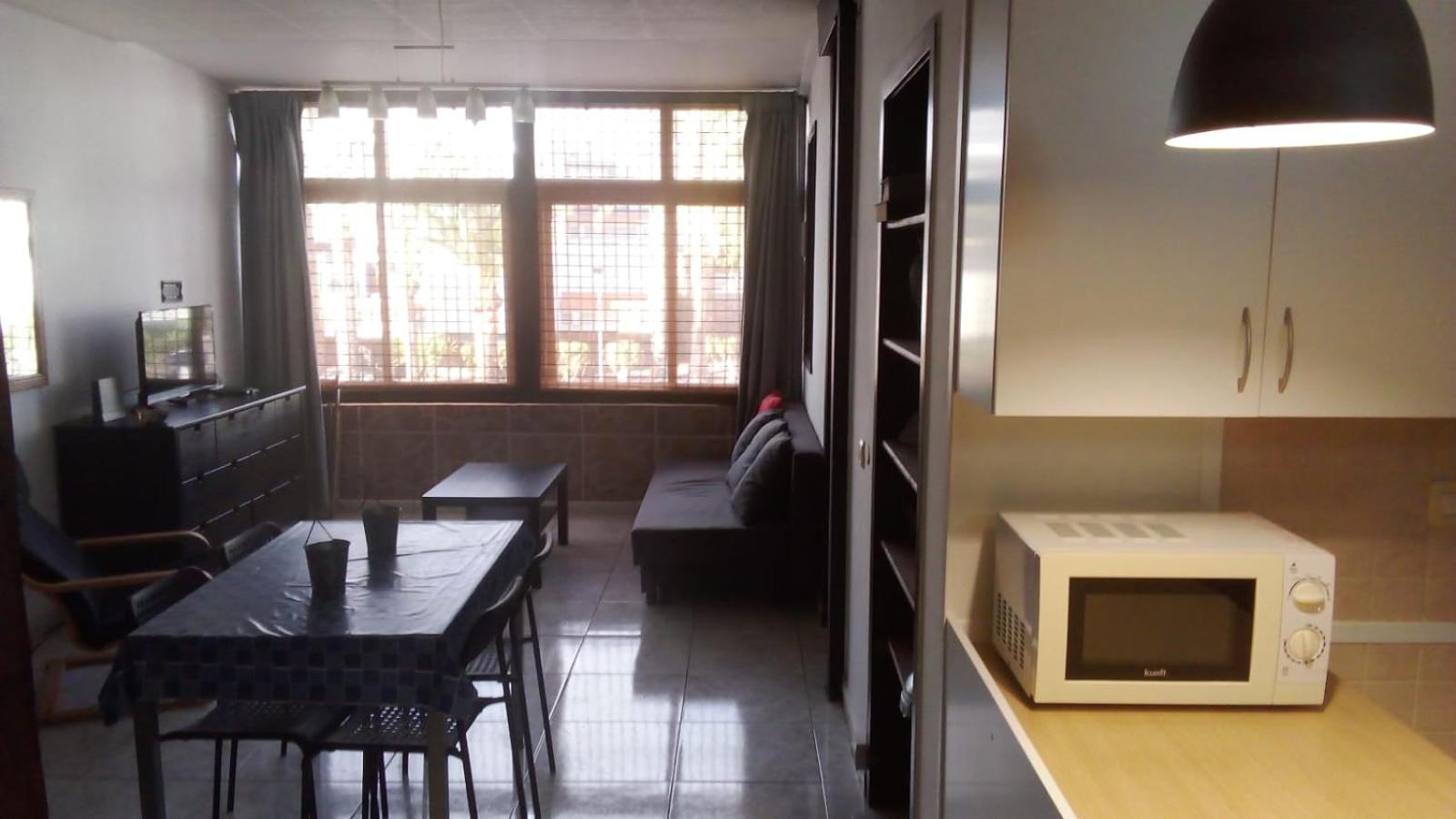 Primavera Appartement Tot 7 Personen Ideaal Voor Backpackers Арона Екстериор снимка